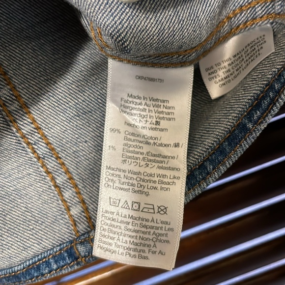 NWT Madewell Denim Square Neck Crop Long Sleeve Top in Hallwood Wash - Picture 8 of 9